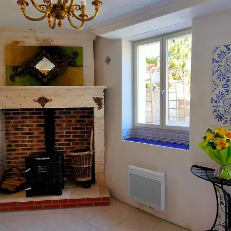 Semesterbostad La Maison Des Oliviers *